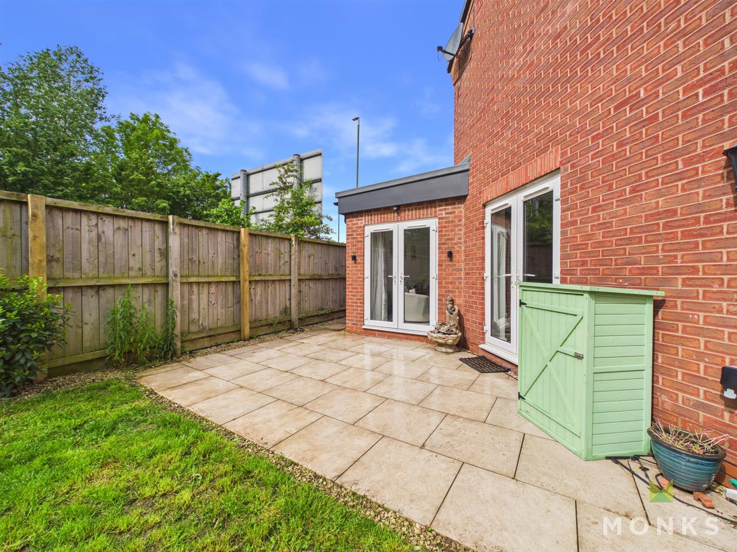 28 Holgate Drive, Shrewsbury, SY1 4TD For Sale